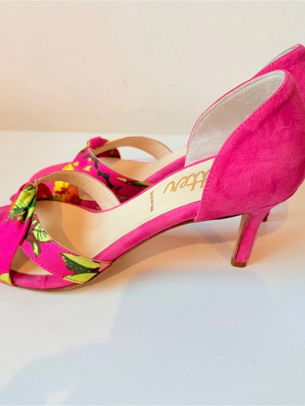 Butter Hot Pink Percy Floral Peep Toe Pump/Sandal Size 6.5